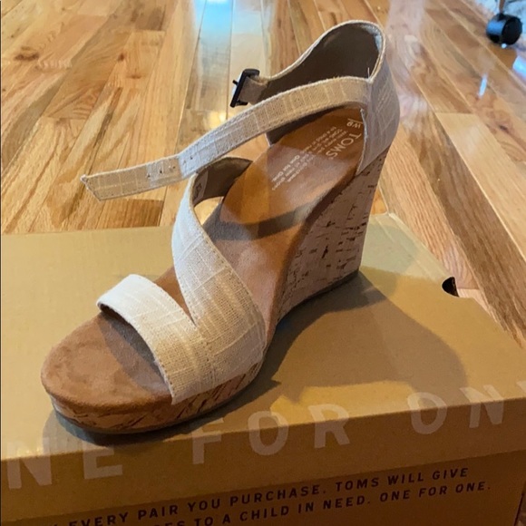 Toms Shoes - TOMS Wedges